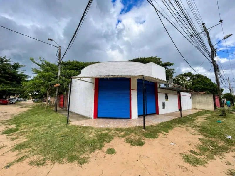 Local comercial de 42 m² en alquiler sobre la av. Los Chacos
