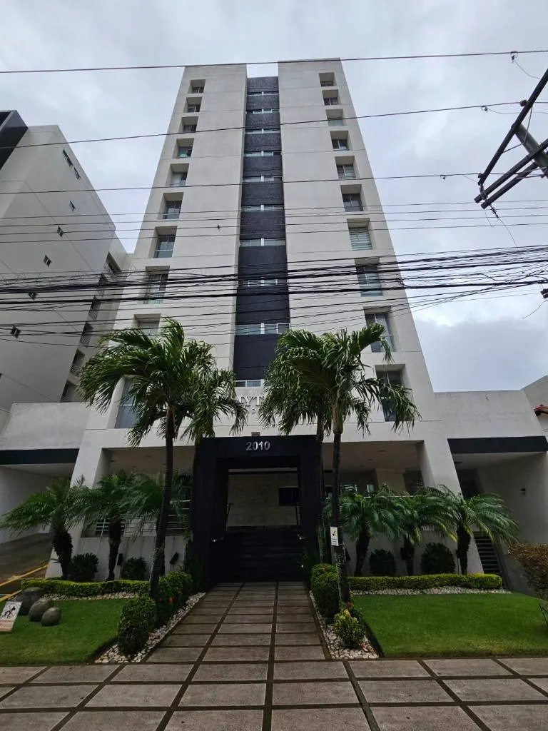Departamento de 3 dormitorios en venta en el edificio Mythos: foto 1 de 11