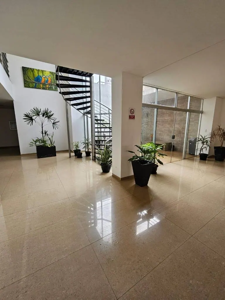 Departamento de 3 dormitorios en venta en el edificio Mythos: foto 3 de 11