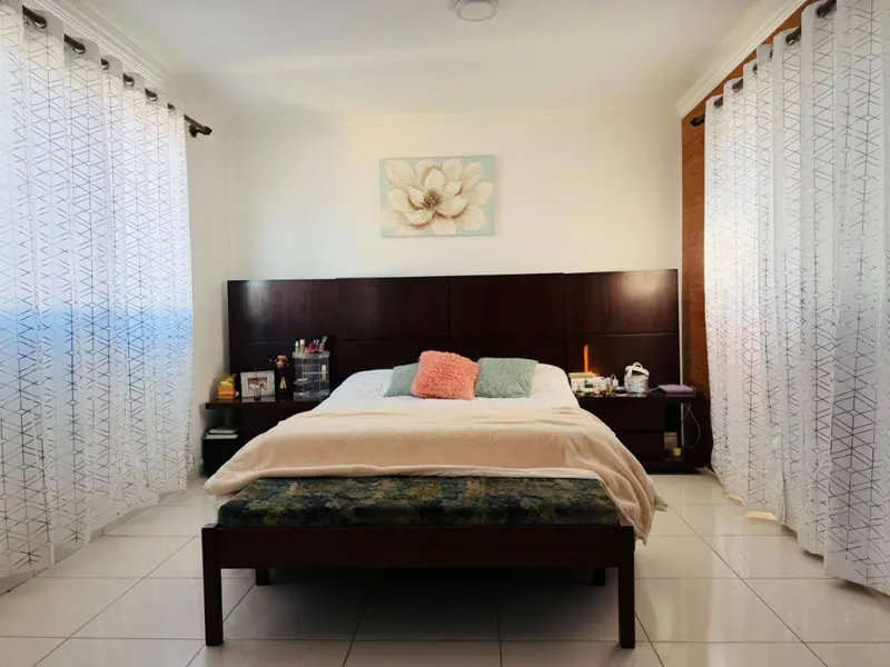 Casa de uso comercial en venta sobre la Av. Alemana, Zona Norte: foto 3 de 12