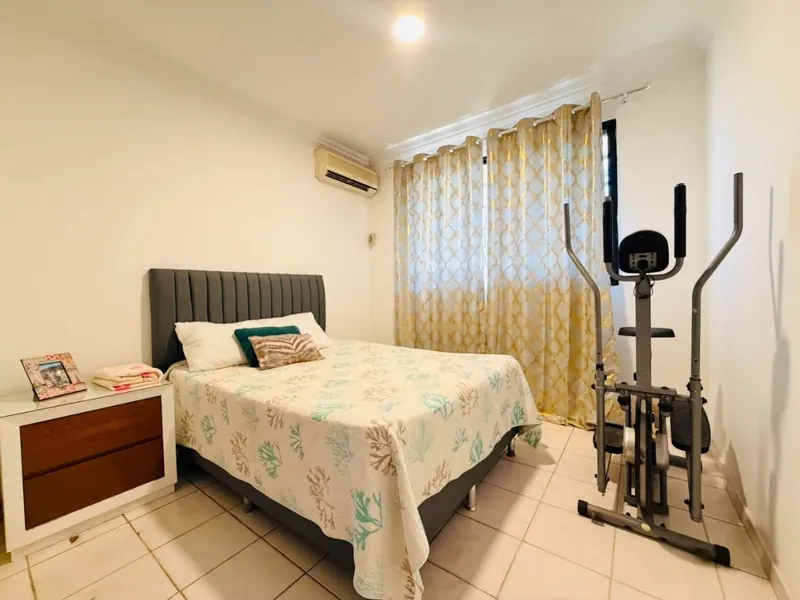 Casa de uso comercial en venta sobre la Av. Alemana, Zona Norte: foto 6 de 12