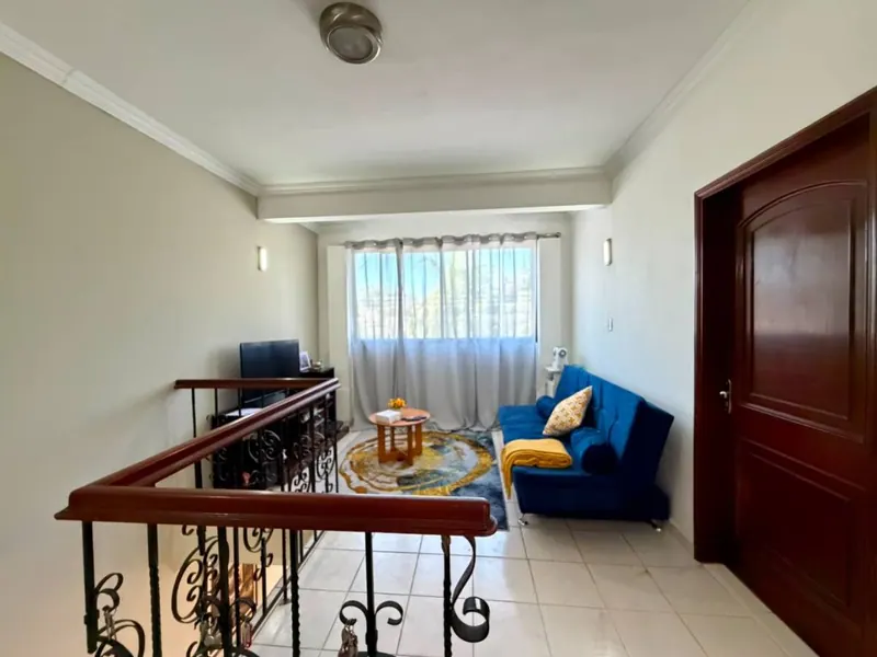 Casa de uso comercial en venta sobre la Av. Alemana, Zona Norte: foto 8 de 12