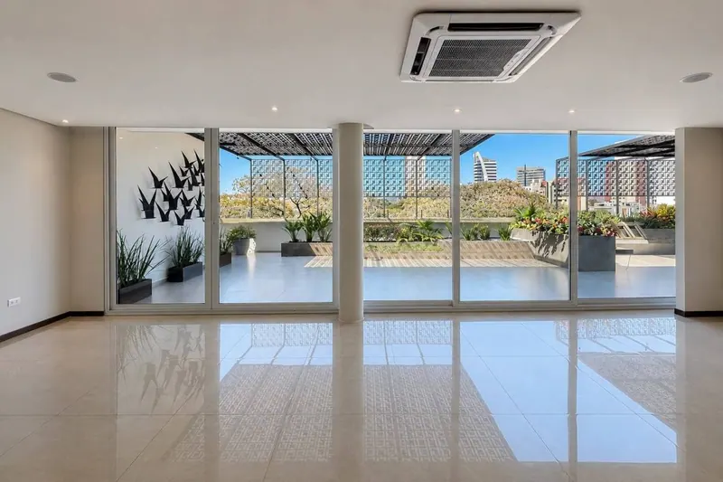 Penthouse de 699 m² en venta en el condominio Magnum, Equipetrol: foto 3 de 26