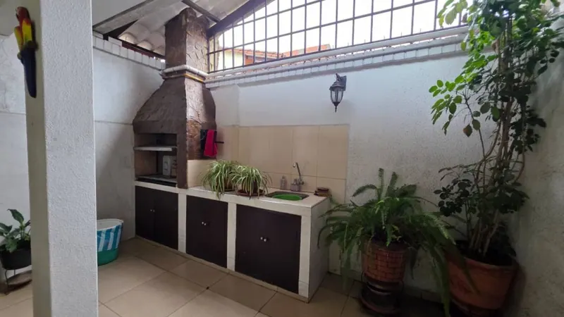 Corner house with independent apartment for sale in Urbarí: foto 4 de 14