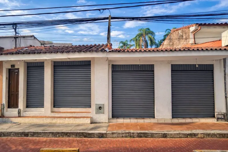 Casa comercial en venta en el centro, cerca del Mercado Los Pozos: foto 8 de 24