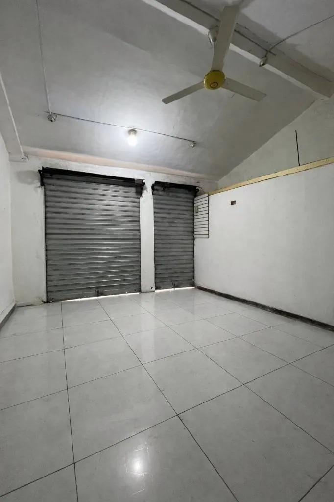 Casa comercial en venta en el centro, cerca del Mercado Los Pozos: foto 11 de 24