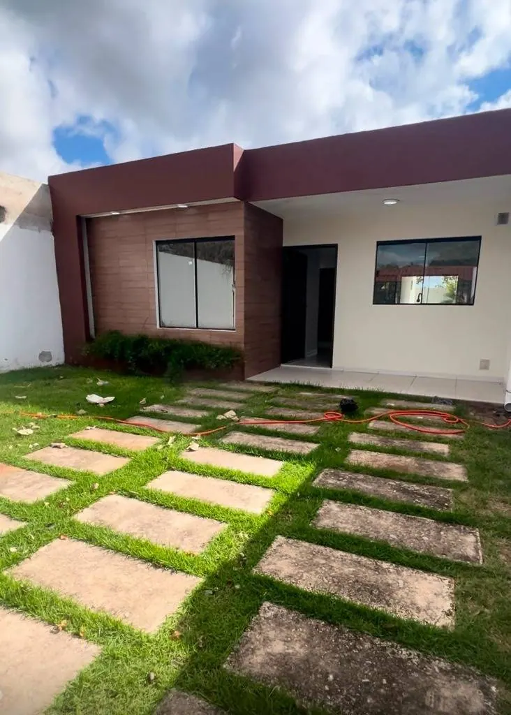 Casa de 3 dormitorios a estrenar en venta en la Urb. Akualand