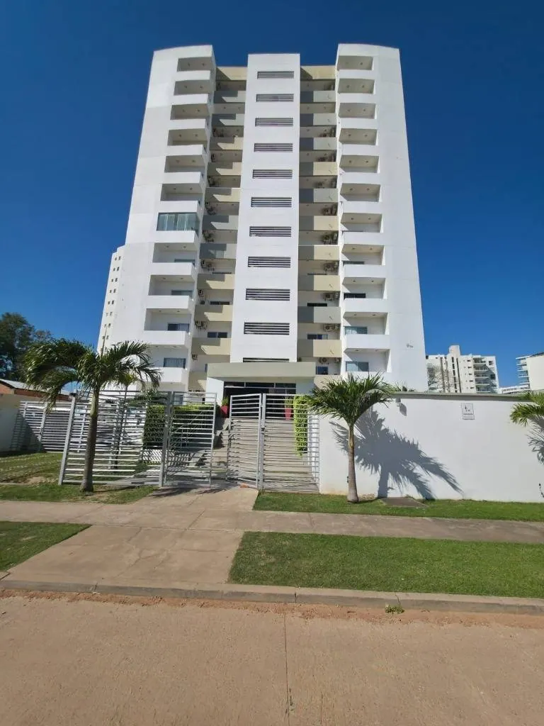 Departamento de 3 dormitorios en venta en el condominio Soho 3: foto 1 de 15