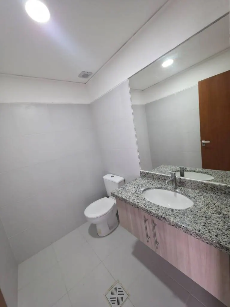 Departamento de 3 dormitorios en venta en el condominio Soho 3: foto 6 de 15