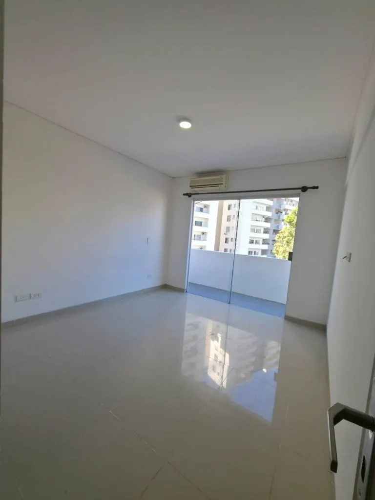 Departamento de 3 dormitorios en venta en el condominio Soho 3: foto 11 de 15