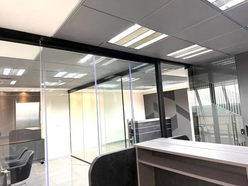 Oficina de 94,93 m² en venta en Torre Duo, Equipetrol: foto 2 de 15