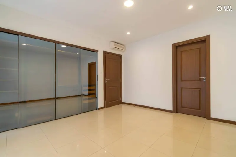 Departamento dúplex de 3 suites en venta en Equipetrol, 209 m²: foto 9 de 19