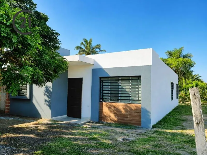 Casa de 3 dormitorios en venta en Bicentenario II, Cotoca