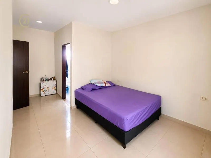 Casa de 3 dormitorios en venta en Bicentenario II, Cotoca: foto 7 de 9