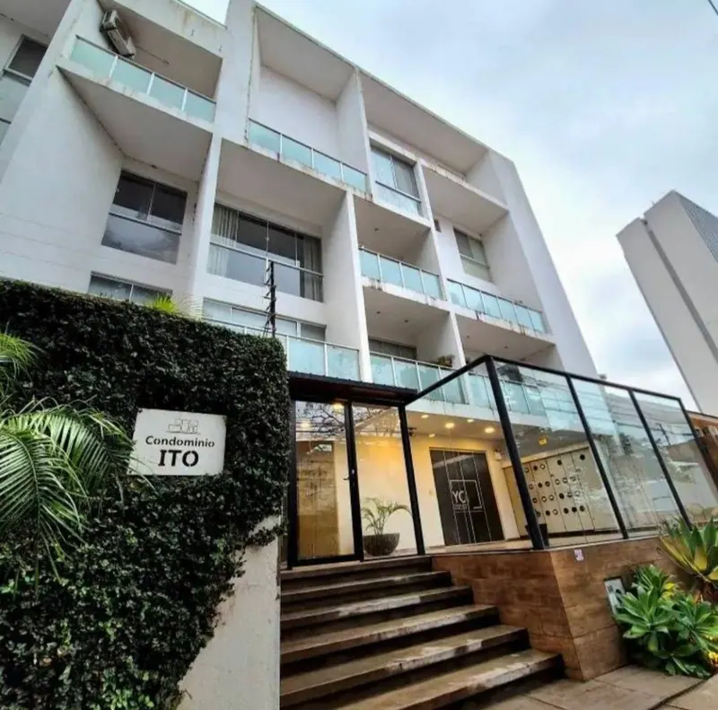 Local comercial de 39,82 m² en venta en el condominio ITO, Av. Beni