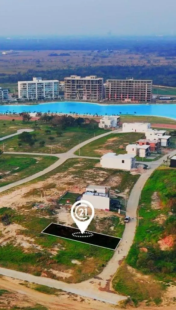 Terreno de 396,19 m² en venta en el condominio Mar Adentro, Urubó: foto 4 de 6