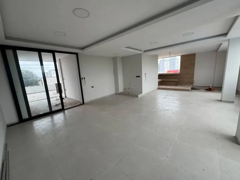 Edificio corporativo con showroom en alquiler en la Zona Norte: foto 6 de 27