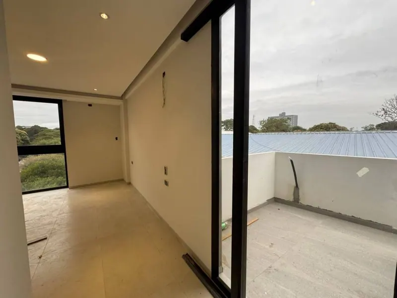 Edificio corporativo con showroom en alquiler en la Zona Norte: foto 12 de 27
