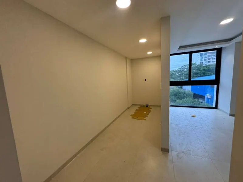Edificio corporativo con showroom en alquiler en la Zona Norte: foto 15 de 27