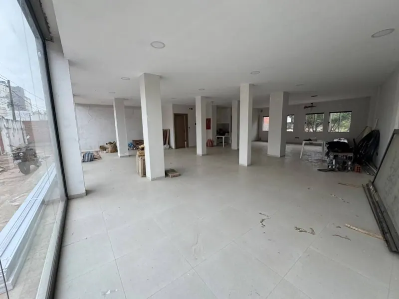 Edificio corporativo con showroom en alquiler en la Zona Norte: foto 24 de 27