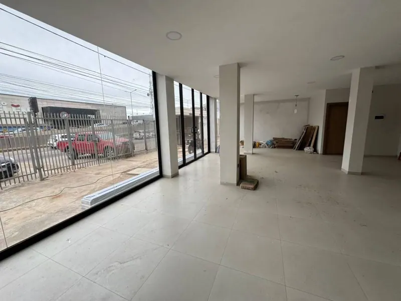 Edificio corporativo con showroom en alquiler en la Zona Norte: foto 25 de 27