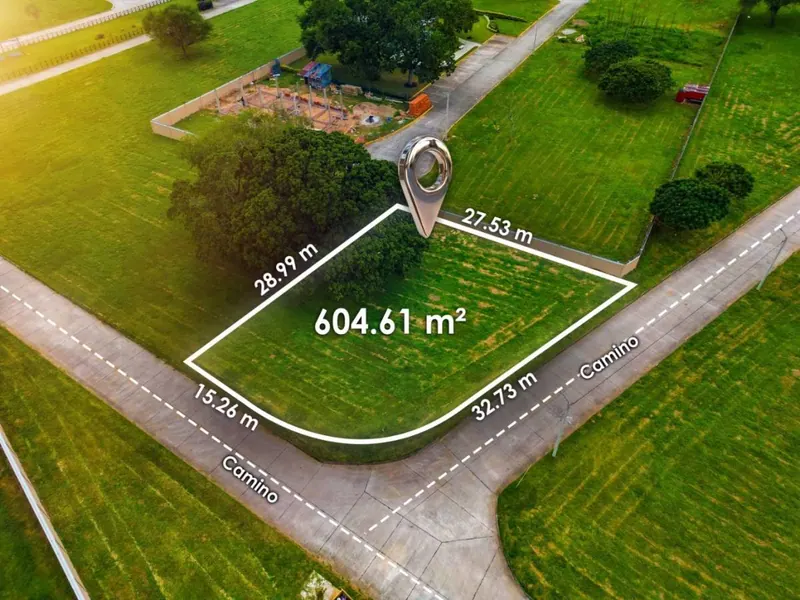 Terreno en esquina de 604,61 m² en venta en Los Olivos del Norte: foto 2 de 8