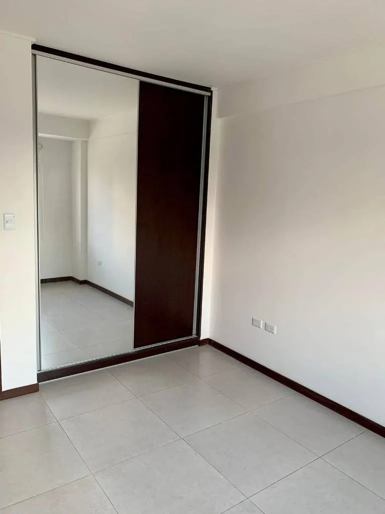 2-bedroom apartment for sale in the Jazmines building: foto 4 de 6