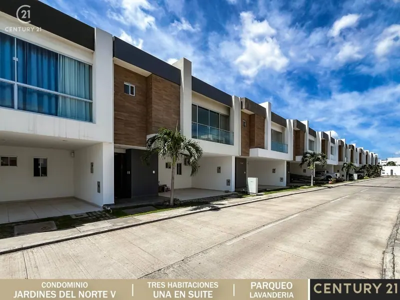 3-bedroom house for sale in the Jardines del Norte V gated community: foto 1 de 29
