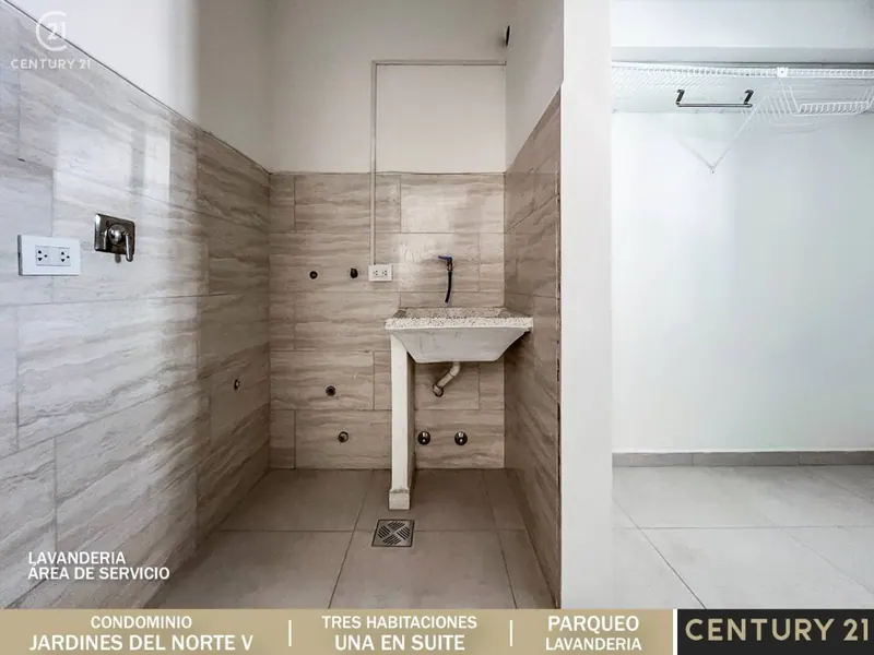 3-bedroom house for sale in the Jardines del Norte V gated community: foto 8 de 29