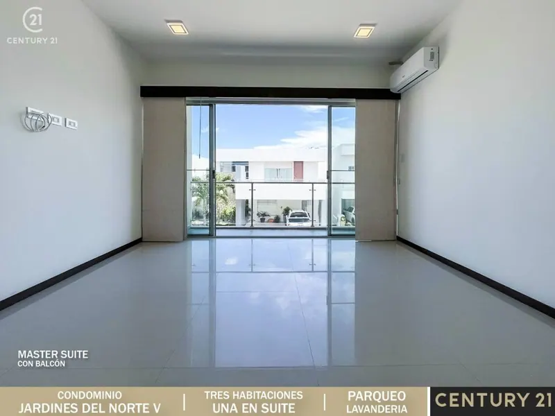 3-bedroom house for sale in the Jardines del Norte V gated community: foto 16 de 29