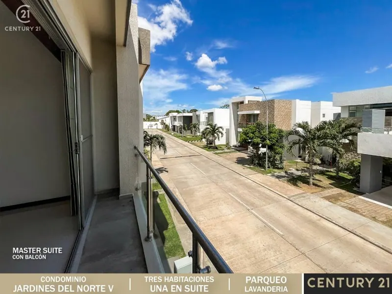 3-bedroom house for sale in the Jardines del Norte V gated community: foto 17 de 29