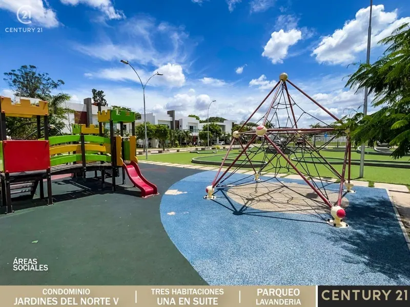 3-bedroom house for sale in the Jardines del Norte V gated community: foto 24 de 29
