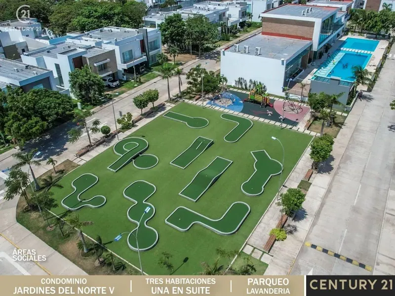 3-bedroom house for sale in the Jardines del Norte V gated community: foto 26 de 29