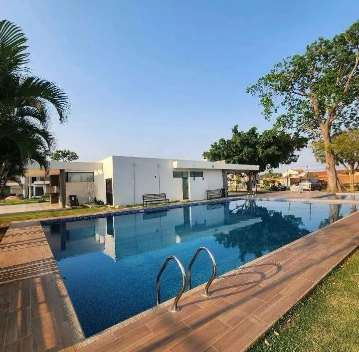 4-bedroom house for sale in the Valle Norte II gated community: foto 2 de 16