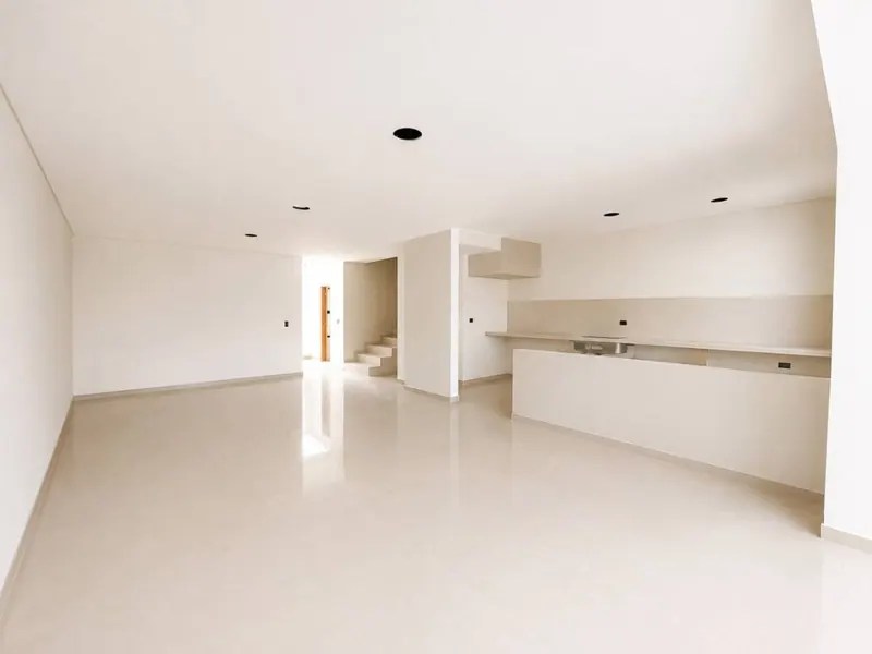House for sale in the East Zone: foto 9 de 15