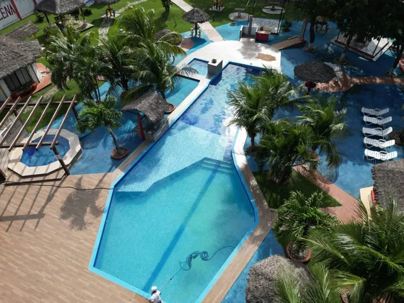 Hotel en venta en Cotoca: foto 6 de 43