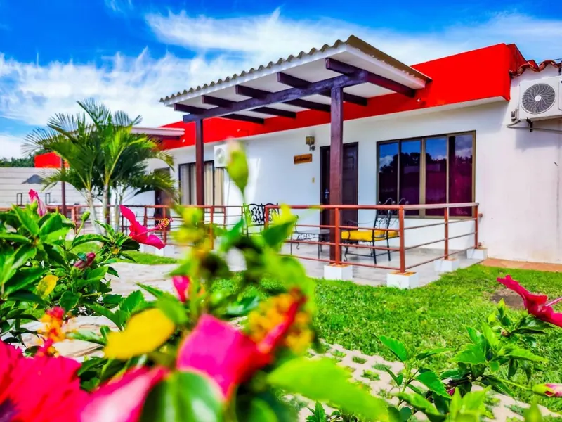 Hotel en venta en Cotoca: foto 15 de 43