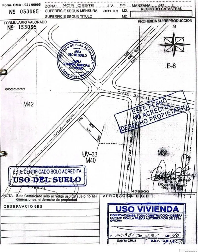 Casa de 3 dormitorios con piscina en venta en Equipetrol: foto 2 de 10