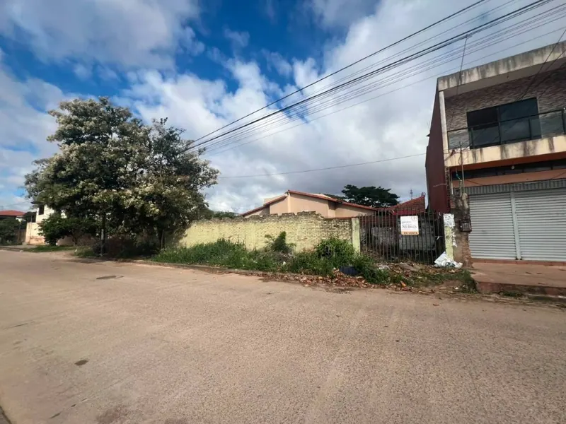 Corner lot for sale in the South Zone, 216.70 m²: foto 2 de 5