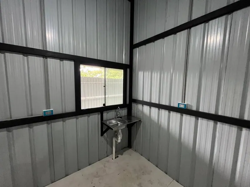 Galpón a estrenar de 621 m² en venta en el 1er anillo de Cotoca: foto 4 de 33