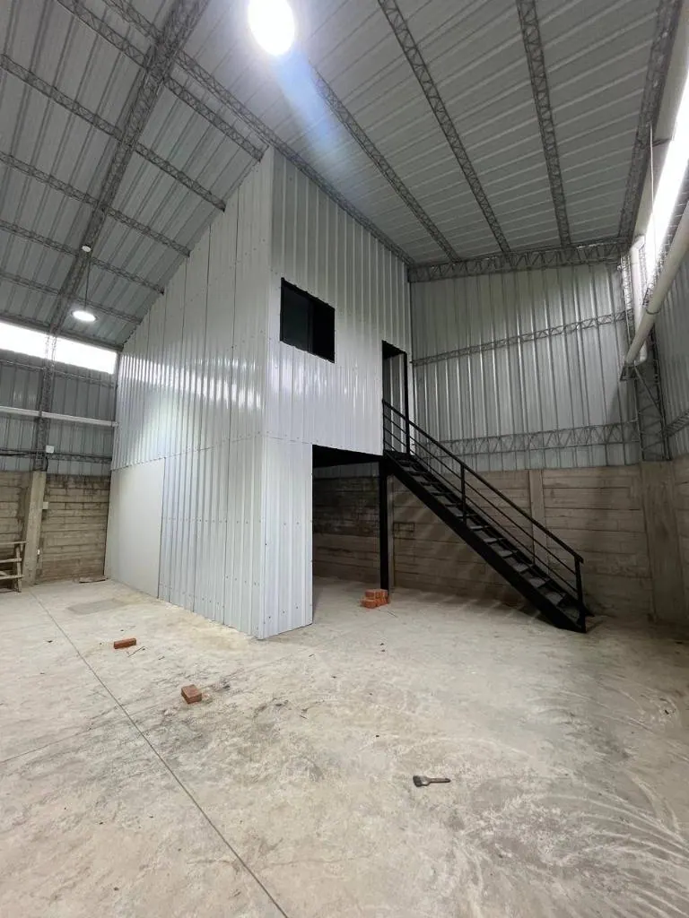 Galpón a estrenar de 621 m² en venta en el 1er anillo de Cotoca: foto 13 de 33