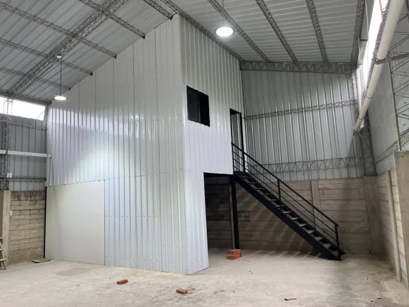 Galpón a estrenar de 621 m² en venta en el 1er anillo de Cotoca: foto 30 de 33