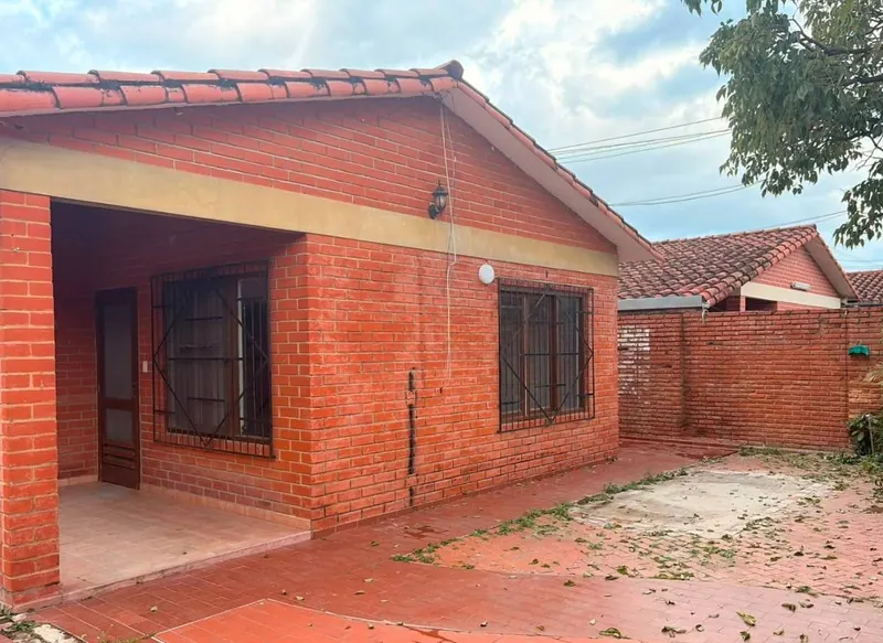 3-bedroom house for sale on Av. Paraguá, 360 m²: foto 2 de 5