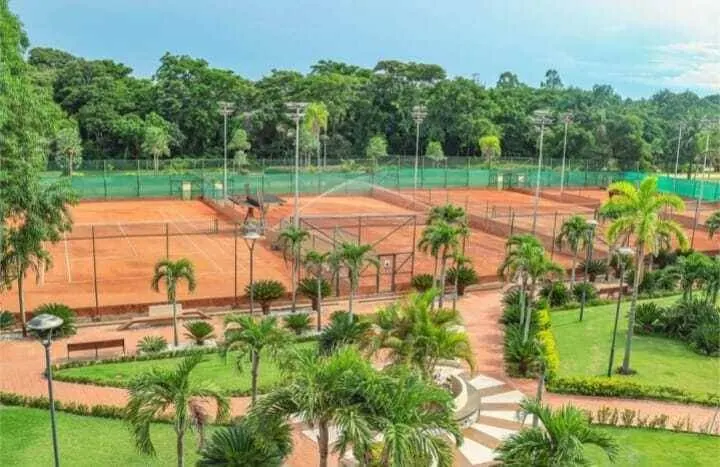 Terreno de 750 m² en venta en Urubó Village, Módulo 4: foto 1 de 8