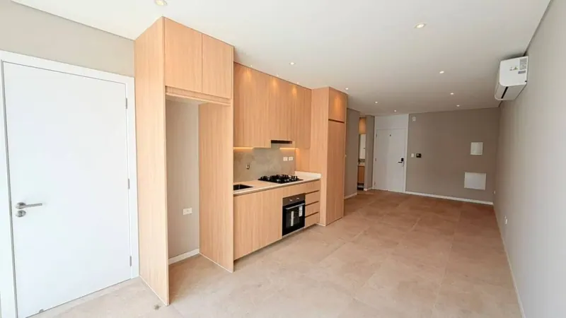 Departamento de 2 dormitorios a estrenar en venta en Equipetrol: foto 2 de 14