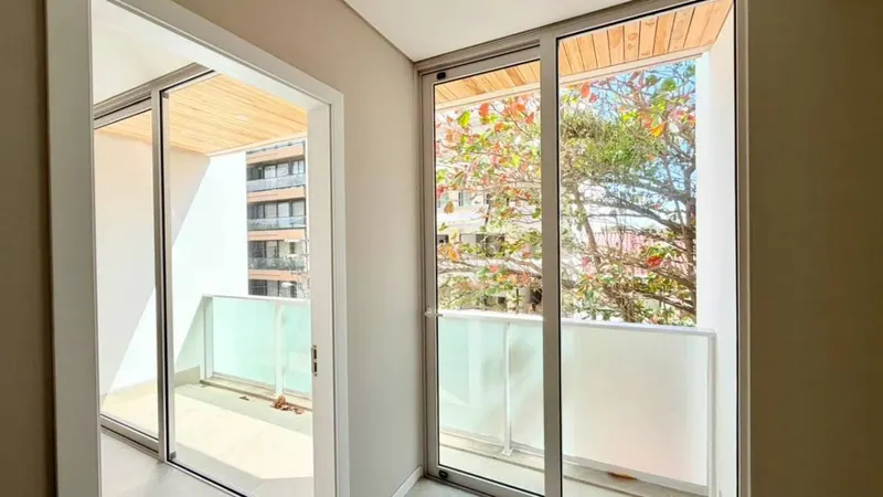 Departamento de 2 dormitorios a estrenar en venta en Equipetrol: foto 5 de 14