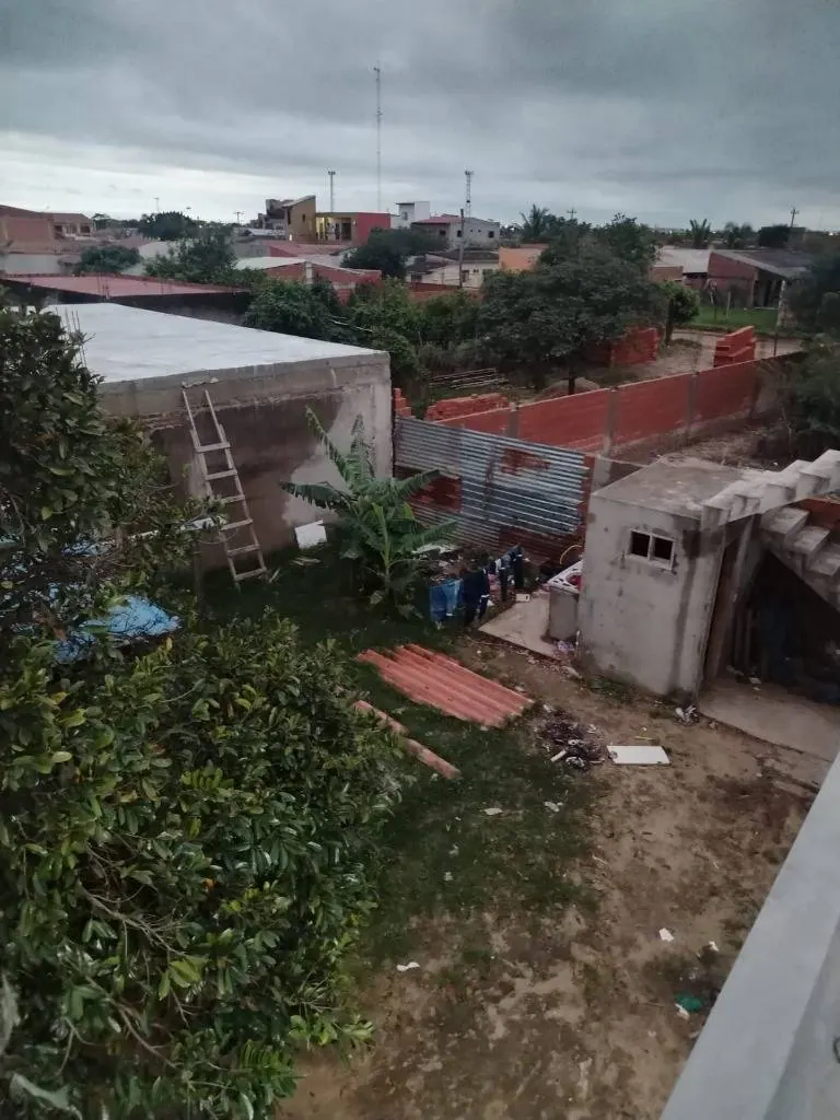 Casa en esquina con 3 locales comerciales en venta en la Zona Sur: foto 9 de 12