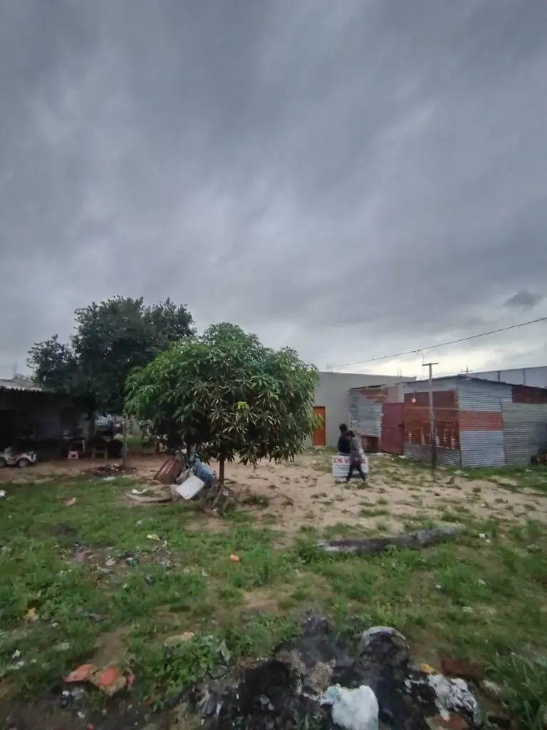 Casa en esquina con 3 locales comerciales en venta en la Zona Sur: foto 12 de 12