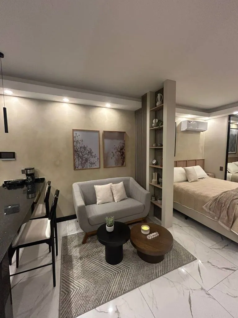 Monoambiente amoblado de 31,20 m² en venta en Sky Luxia, Equipetrol: foto 3 de 7