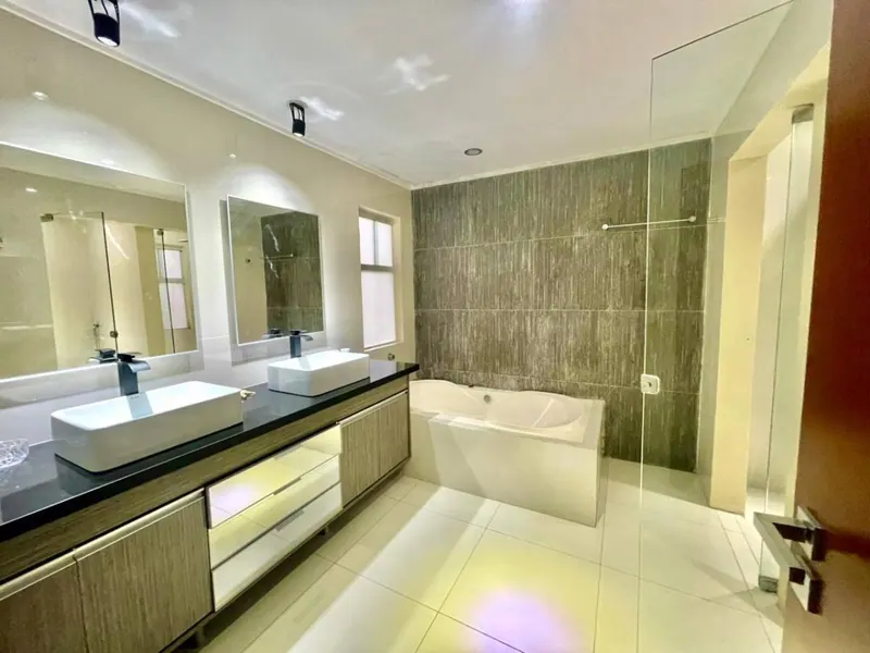 4-bedroom house for sale in the Santa Cruz de la Colina gated: foto 10 de 13
